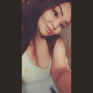 Meet your Posher, Thomasena-lynn